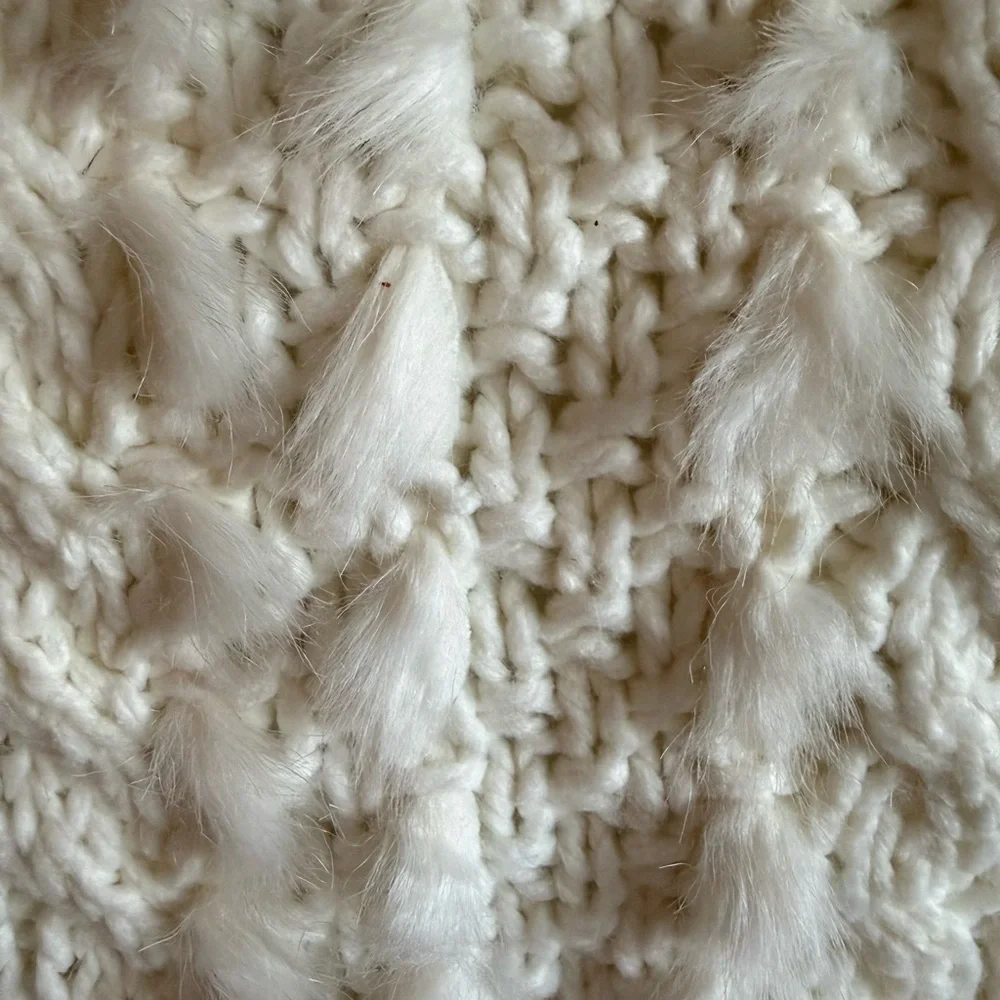 POTTERY BARN Chunky Cable Knit Faux Fur Throw Pillow Cover 24